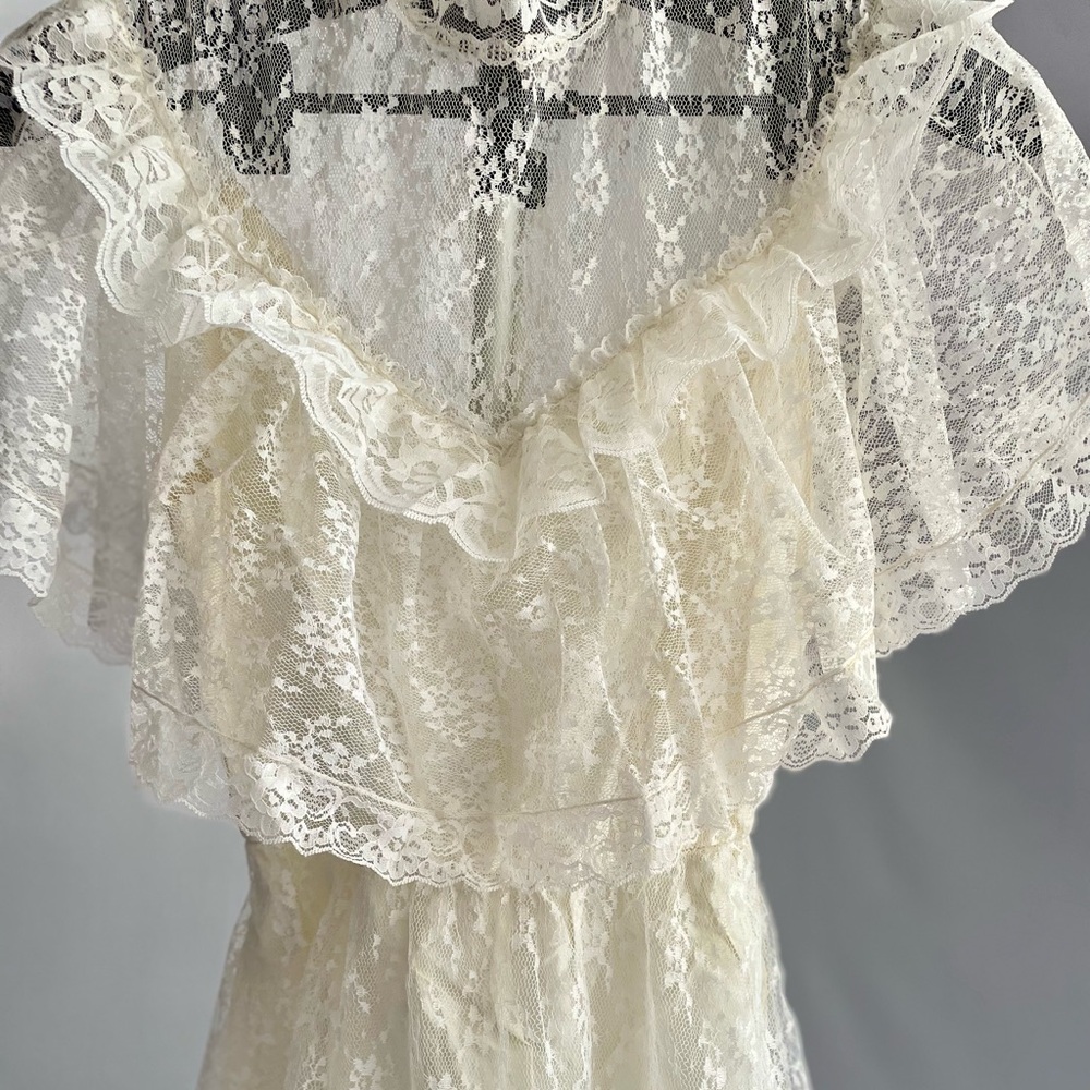 Vintage Ruffled Tiered Off-Shoulder Bridal Gown - Picture 2 of 12